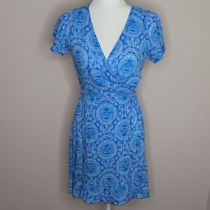 Blue Paisley/Skull Wrap Mini Dress with Short Sleeves Size Medium
